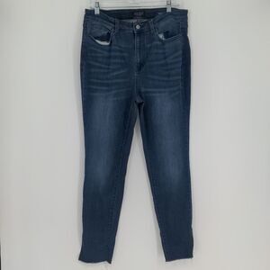 Judy Blue Women's Skinny Fit Jean Size 32 Size 15 Frayed Slit Hem Medium Wash